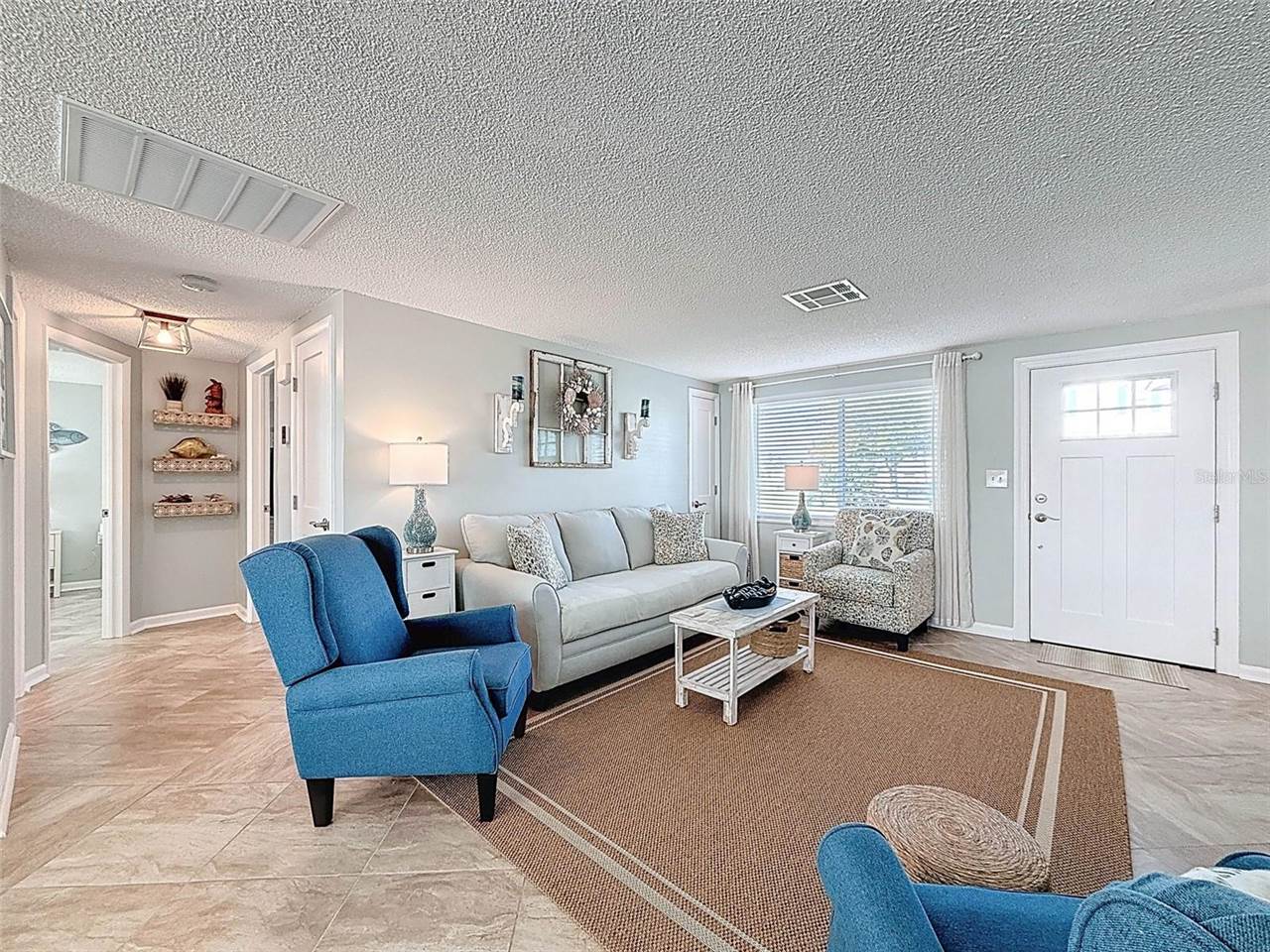 13738 Victor Avenue, Hudson, FL 34667