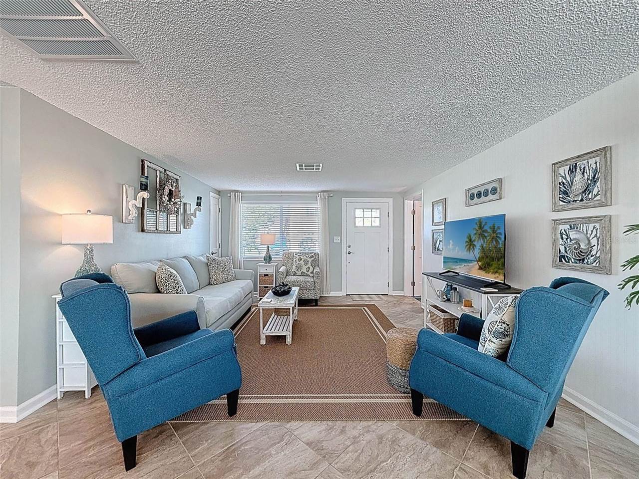 13738 Victor Avenue, Hudson, FL 34667