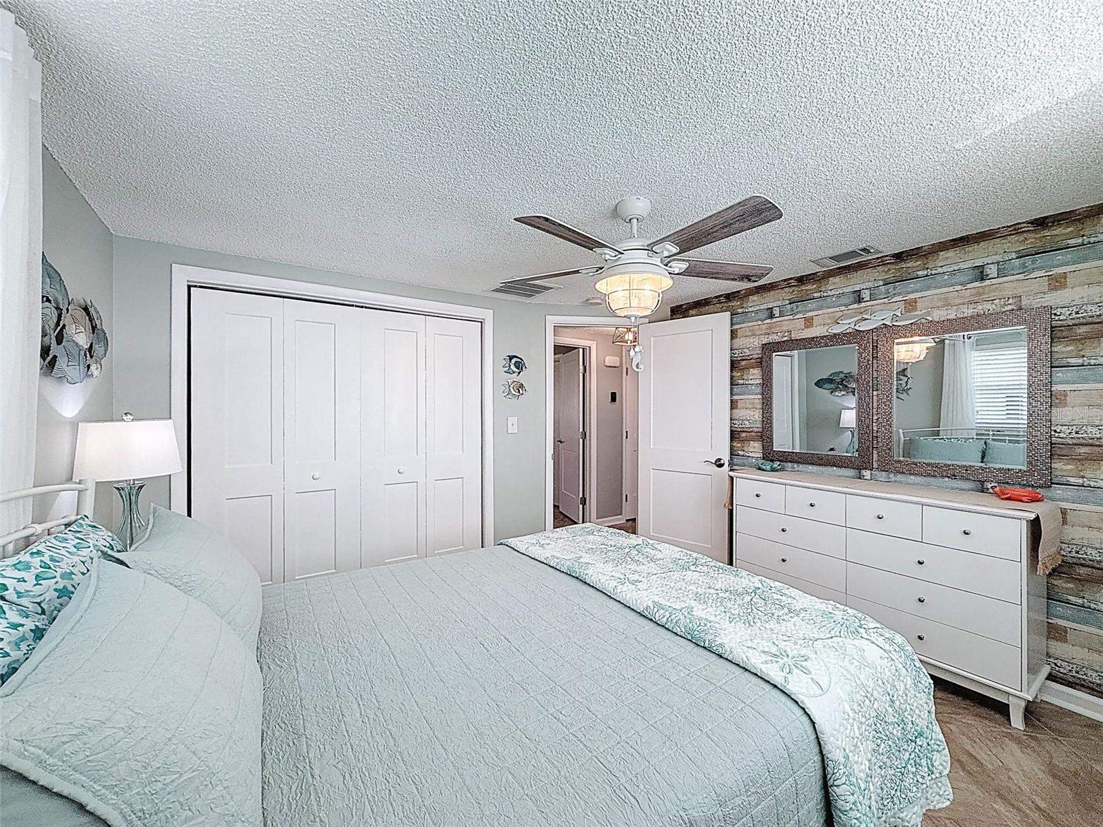 13738 Victor Avenue, Hudson, FL 34667