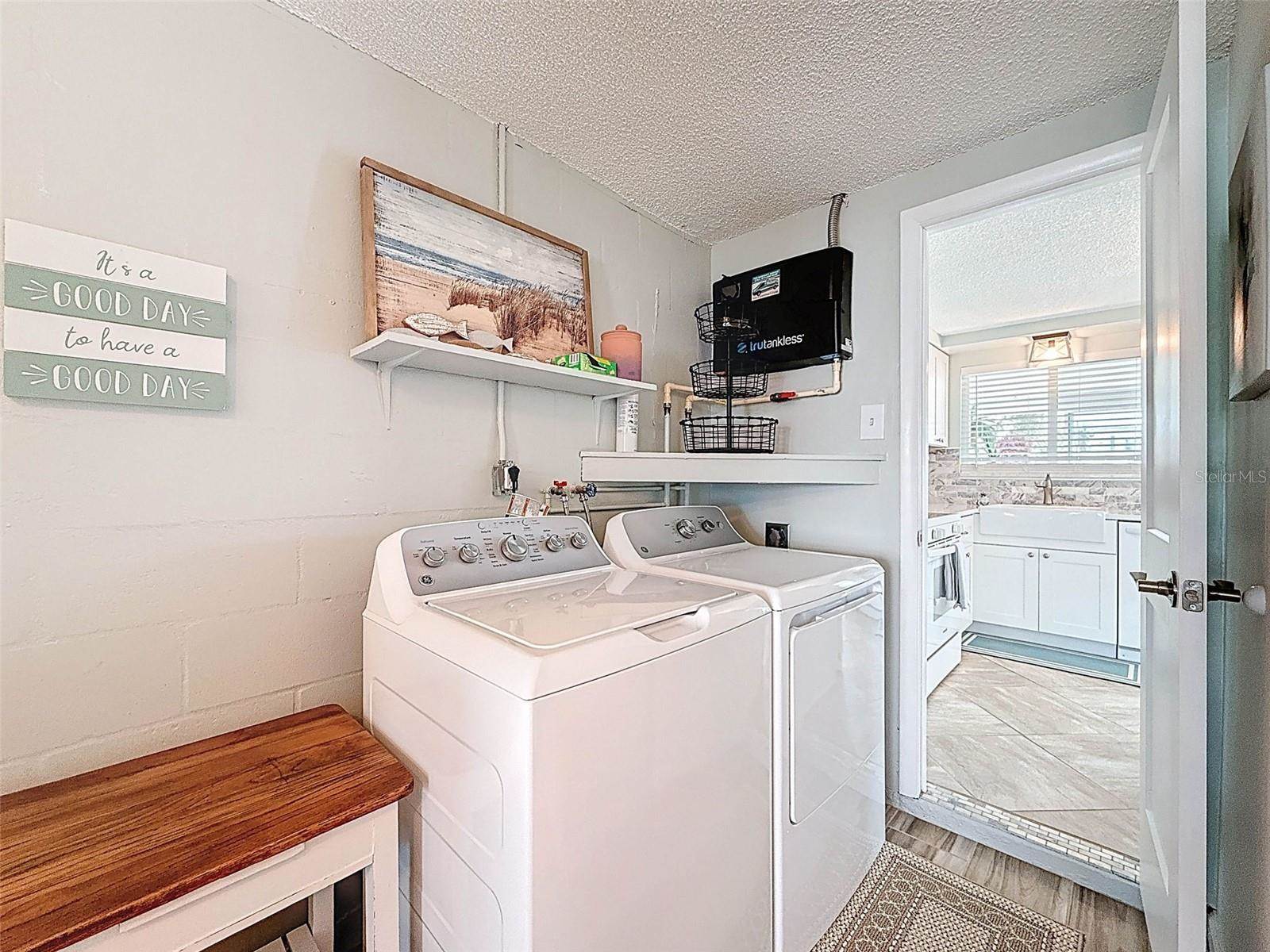 13738 Victor Avenue, Hudson, FL 34667