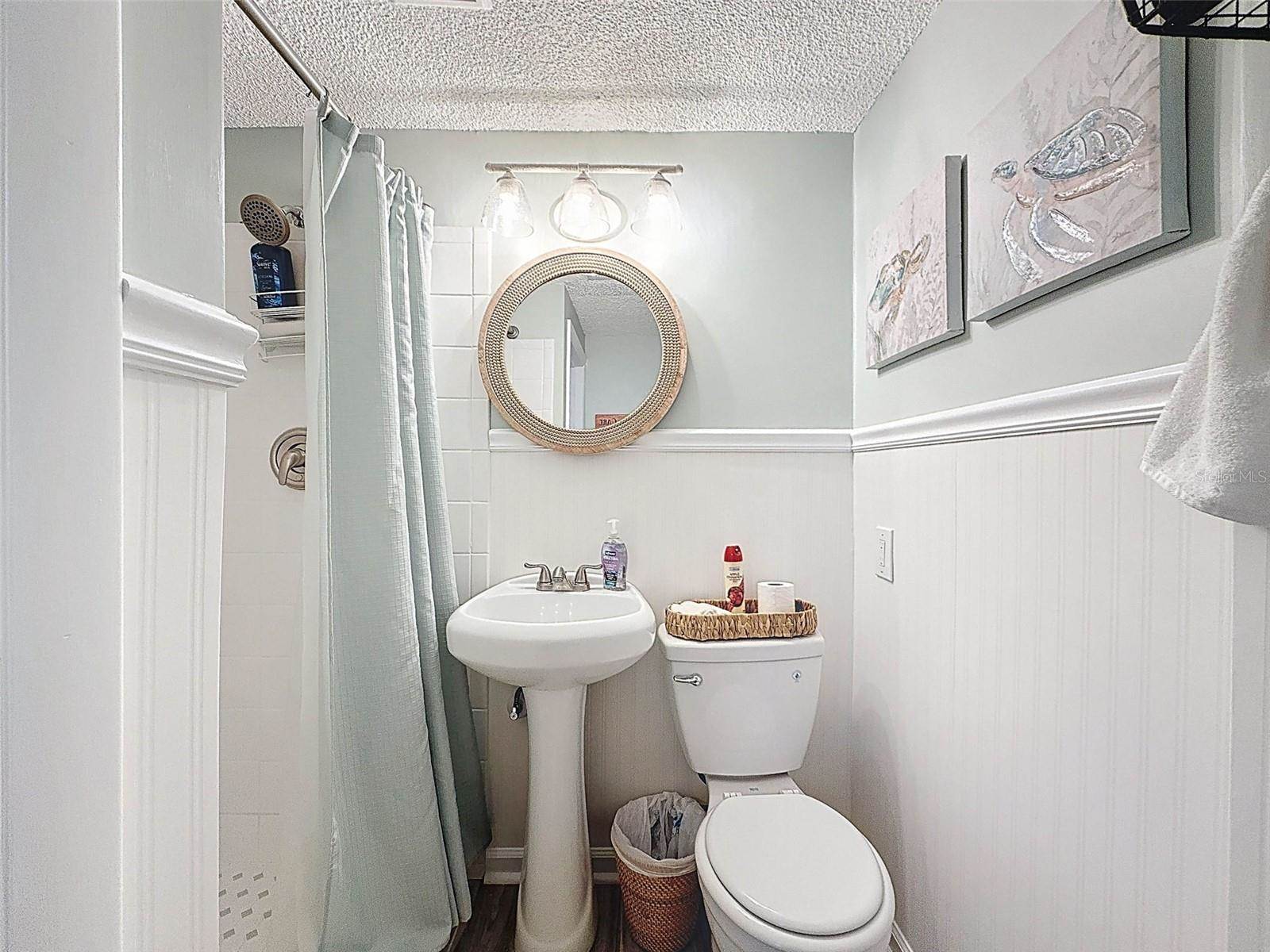 13738 Victor Avenue, Hudson, FL 34667