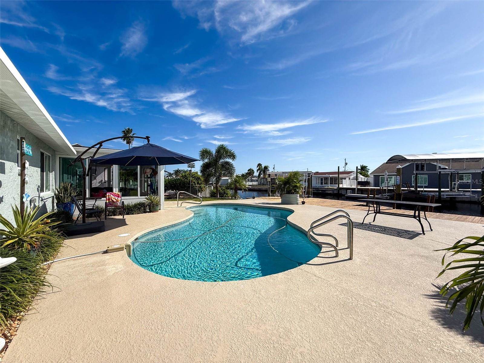 13738 Victor Avenue, Hudson, FL 34667