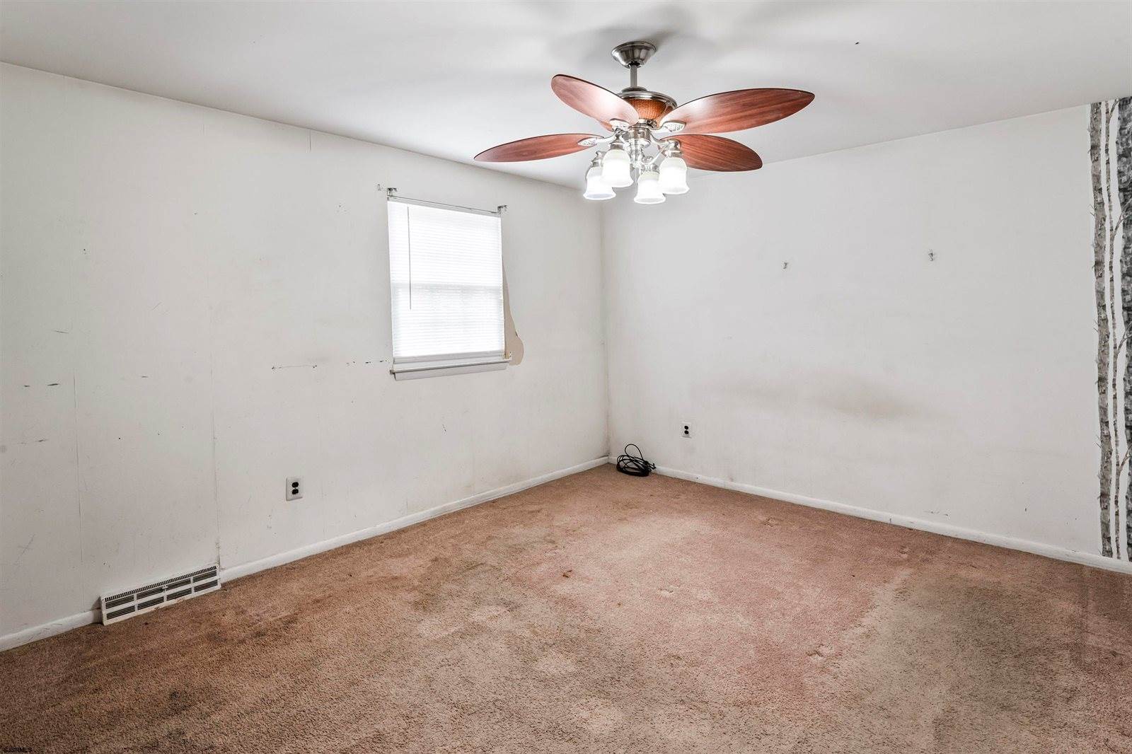 420 Spring Rd Road, Hammonton, NJ 08037