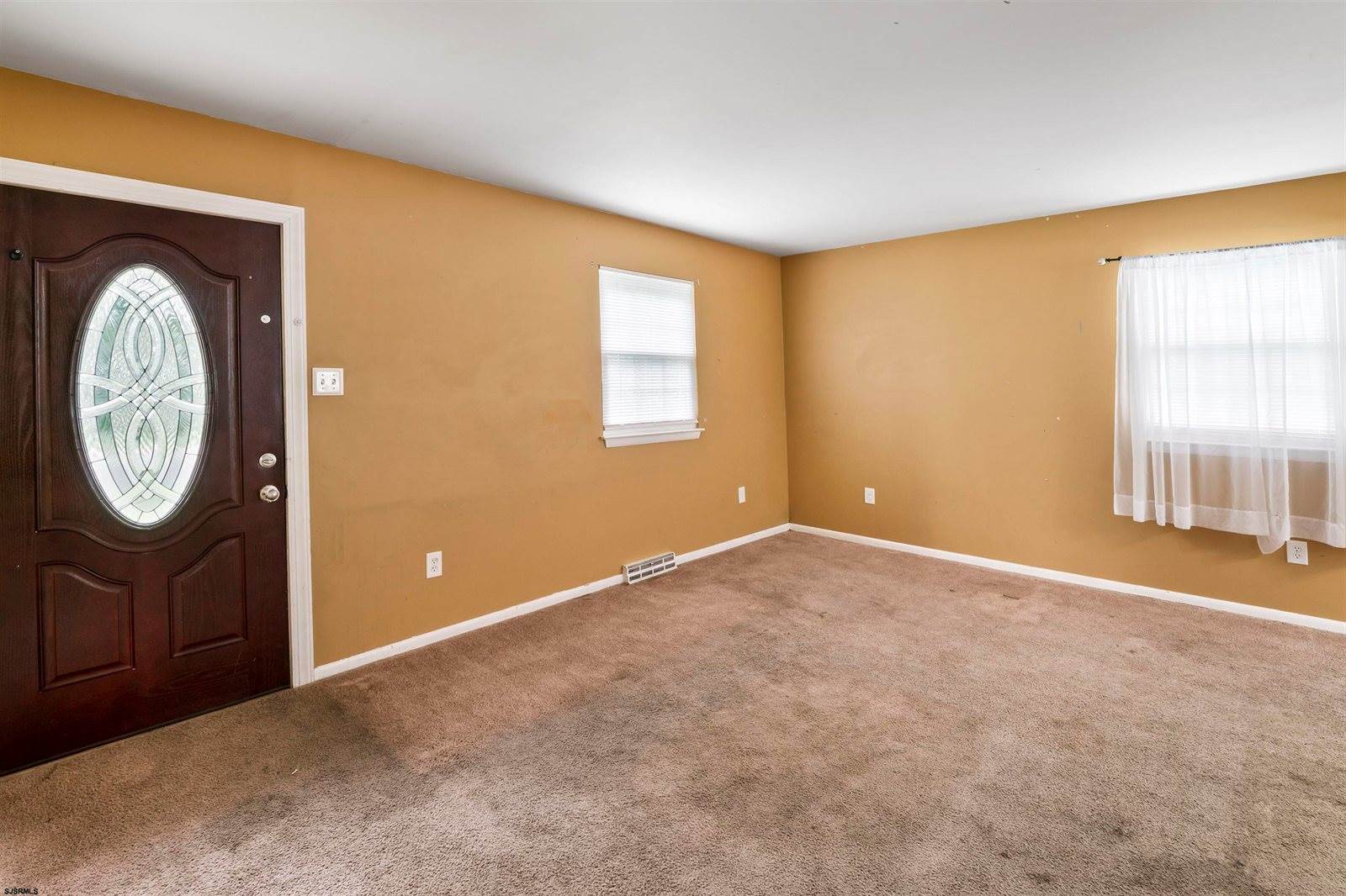 420 Spring Rd Road, Hammonton, NJ 08037