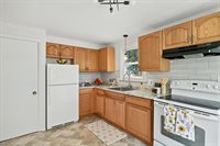 26-28 Moulton St, Springfield, MA 01118