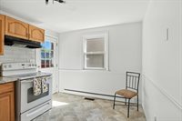 26-28 Moulton St, Springfield, MA 01118