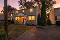 26-28 Moulton St, Springfield, MA 01118