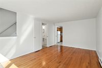 26-28 Moulton St, Springfield, MA 01118