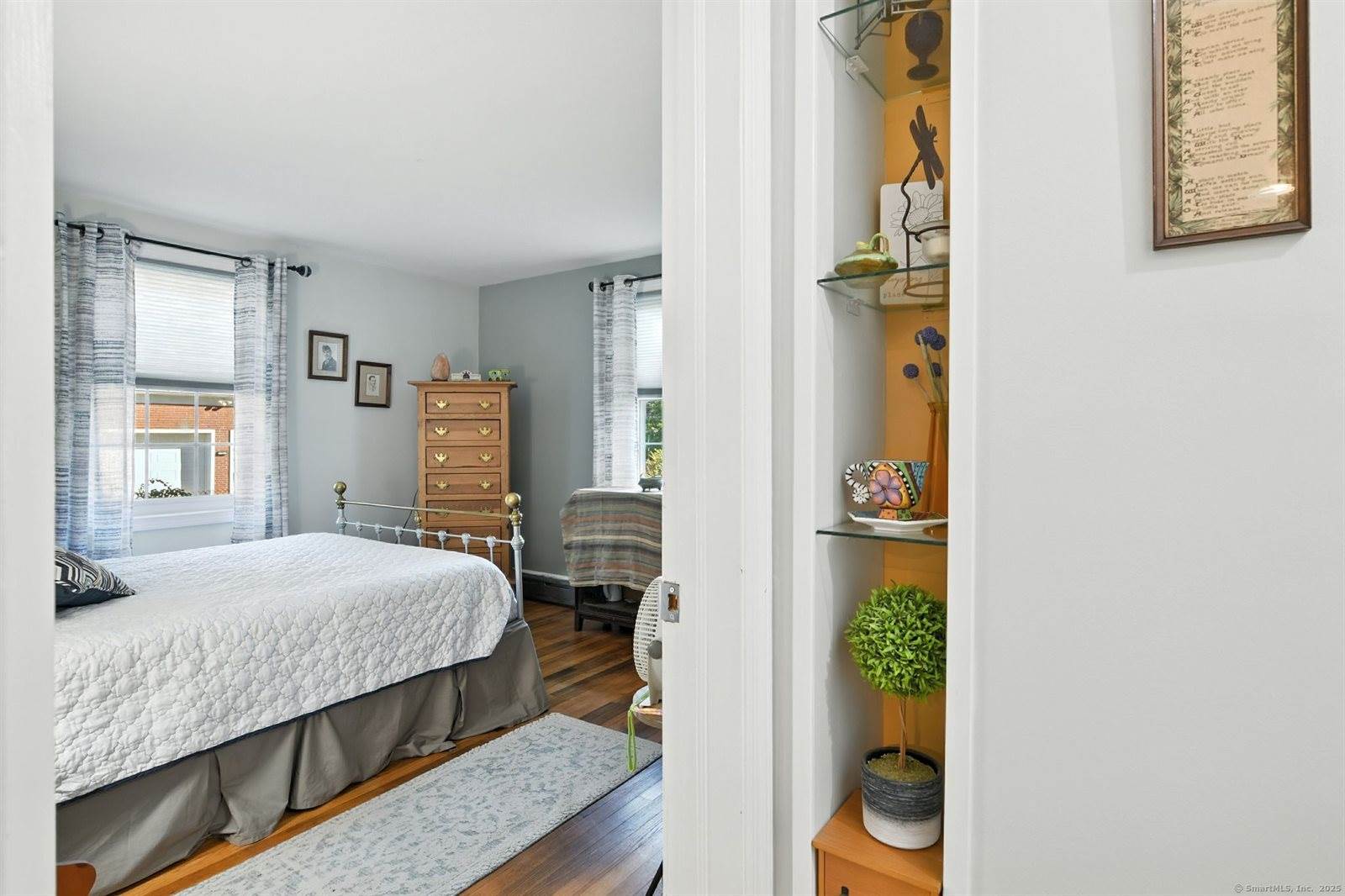 14 Avon, Enfield, CT 06082