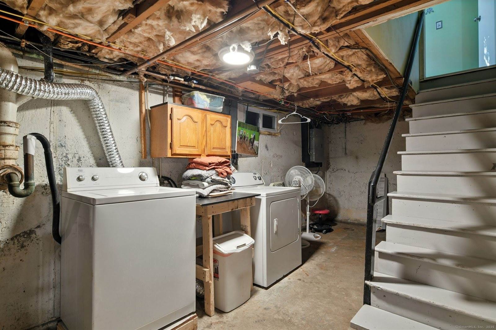 14 Avon, Enfield, CT 06082