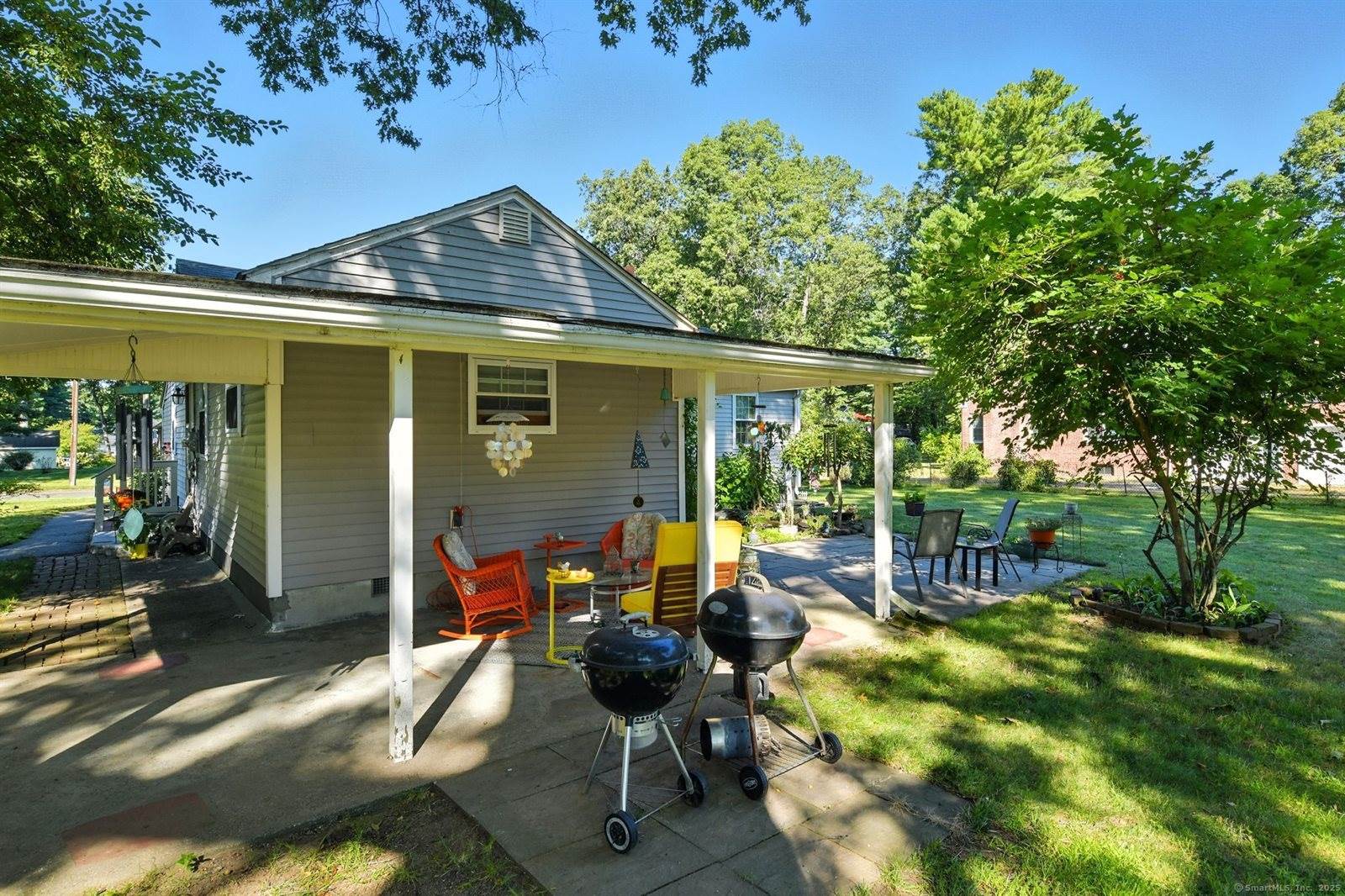 14 Avon, Enfield, CT 06082