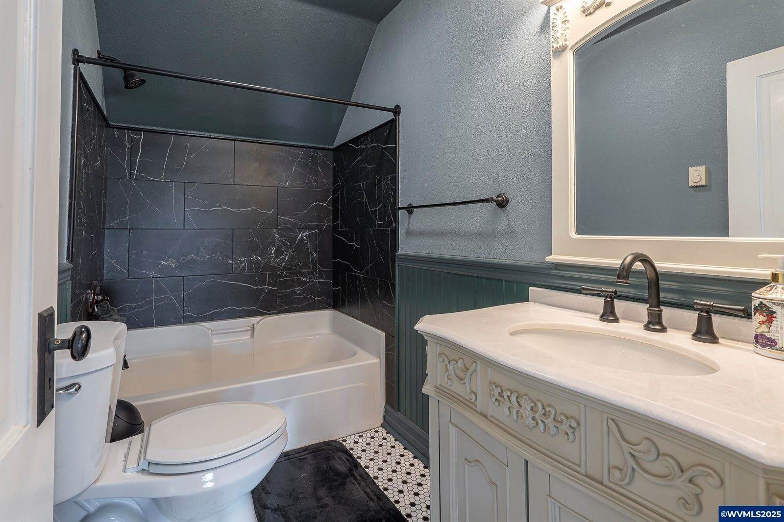 440 Tangent St, Lebanon, OR 97355