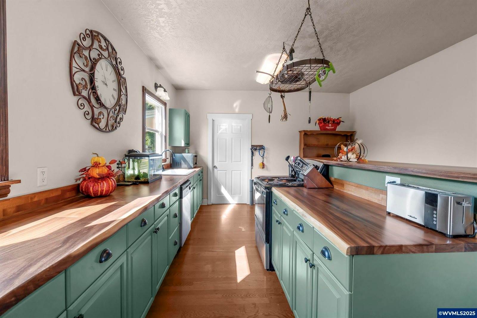 440 Tangent St, Lebanon, OR 97355