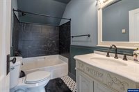 440 Tangent St, Lebanon, OR 97355