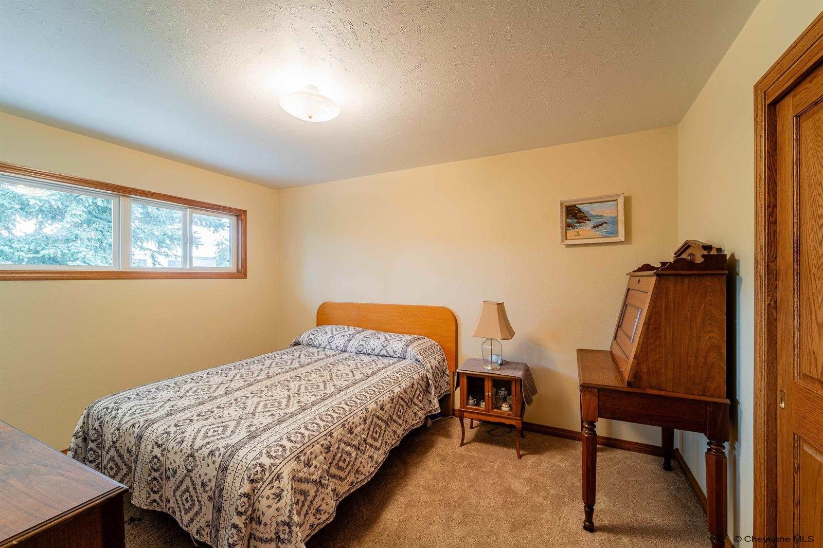 5413 Frederick Dr, Cheyenne, WY 82009