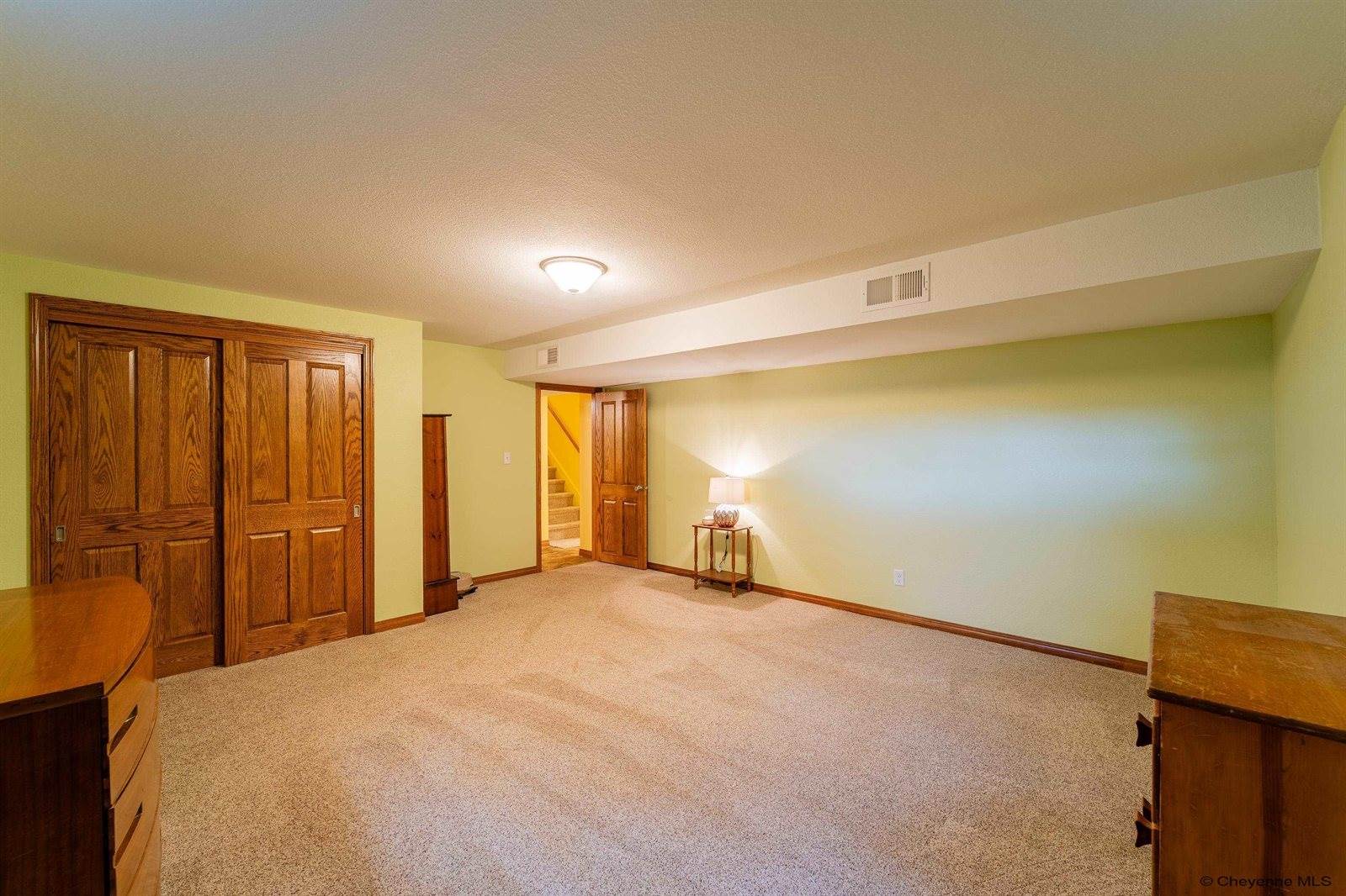 5413 Frederick Dr, Cheyenne, WY 82009