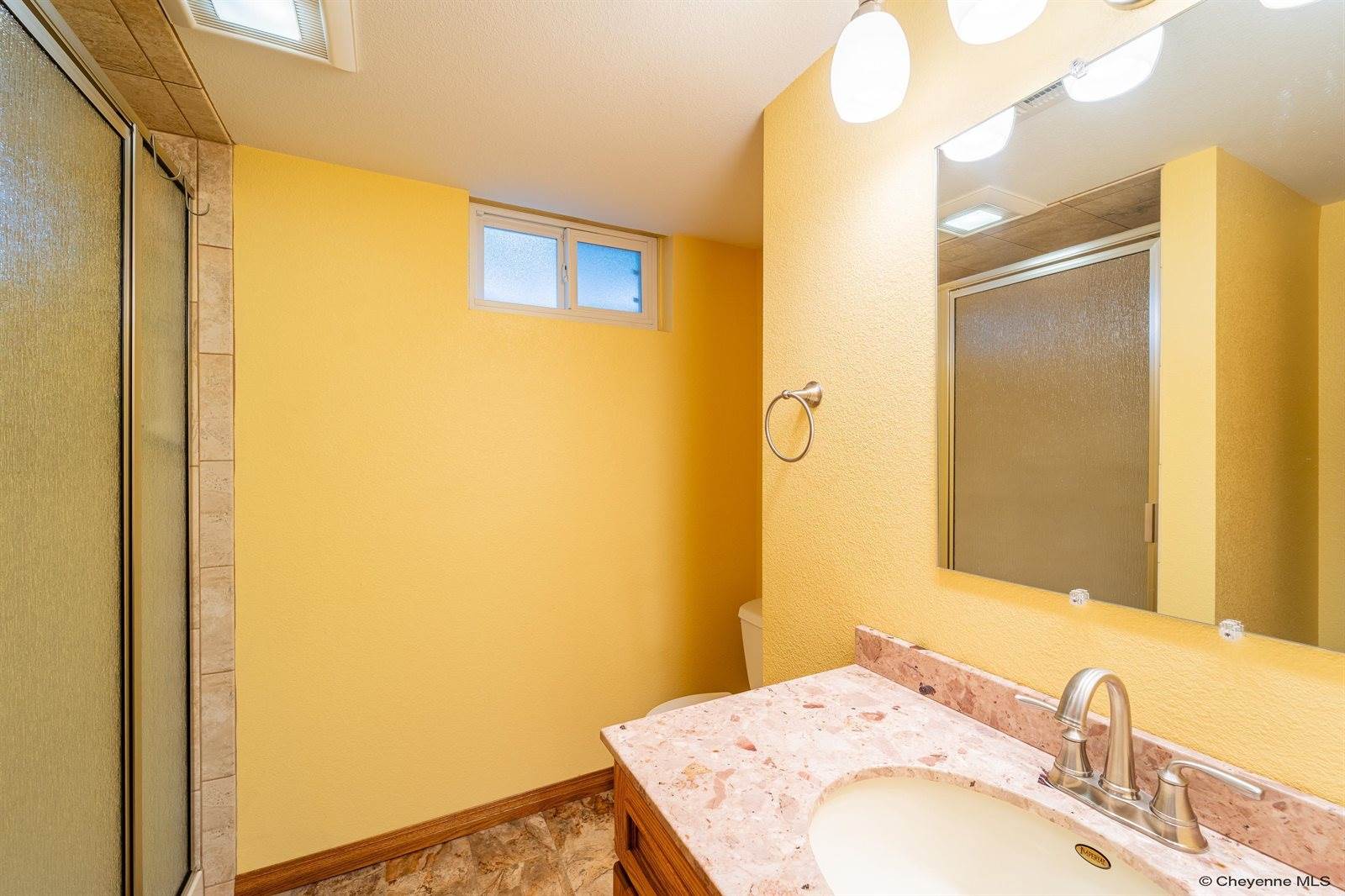 5413 Frederick Dr, Cheyenne, WY 82009