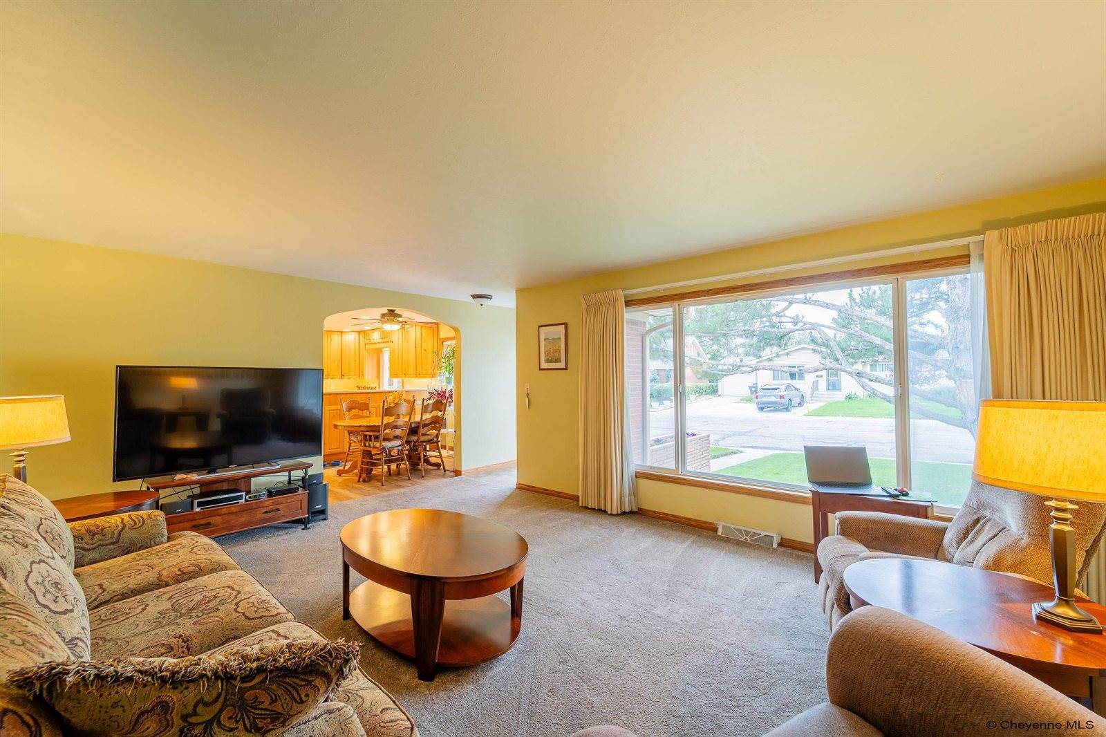 5413 Frederick Dr, Cheyenne, WY 82009