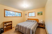 5413 Frederick Dr, Cheyenne, WY 82009
