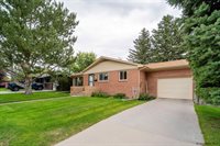 5413 Frederick Dr, Cheyenne, WY 82009