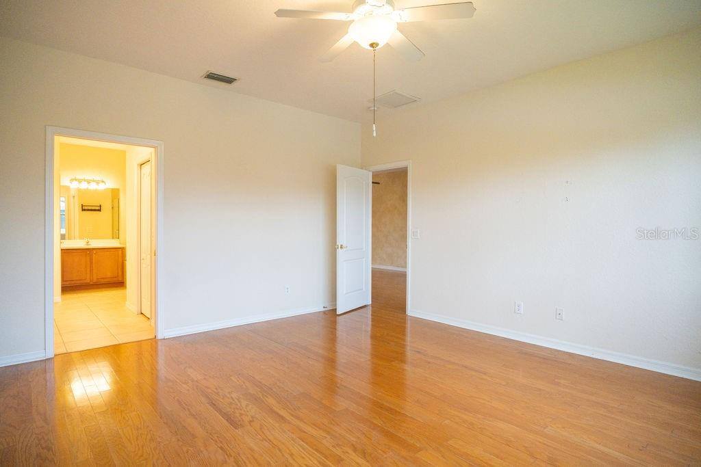 8318 Summer Greens Ter, Bradenton, FL 34212