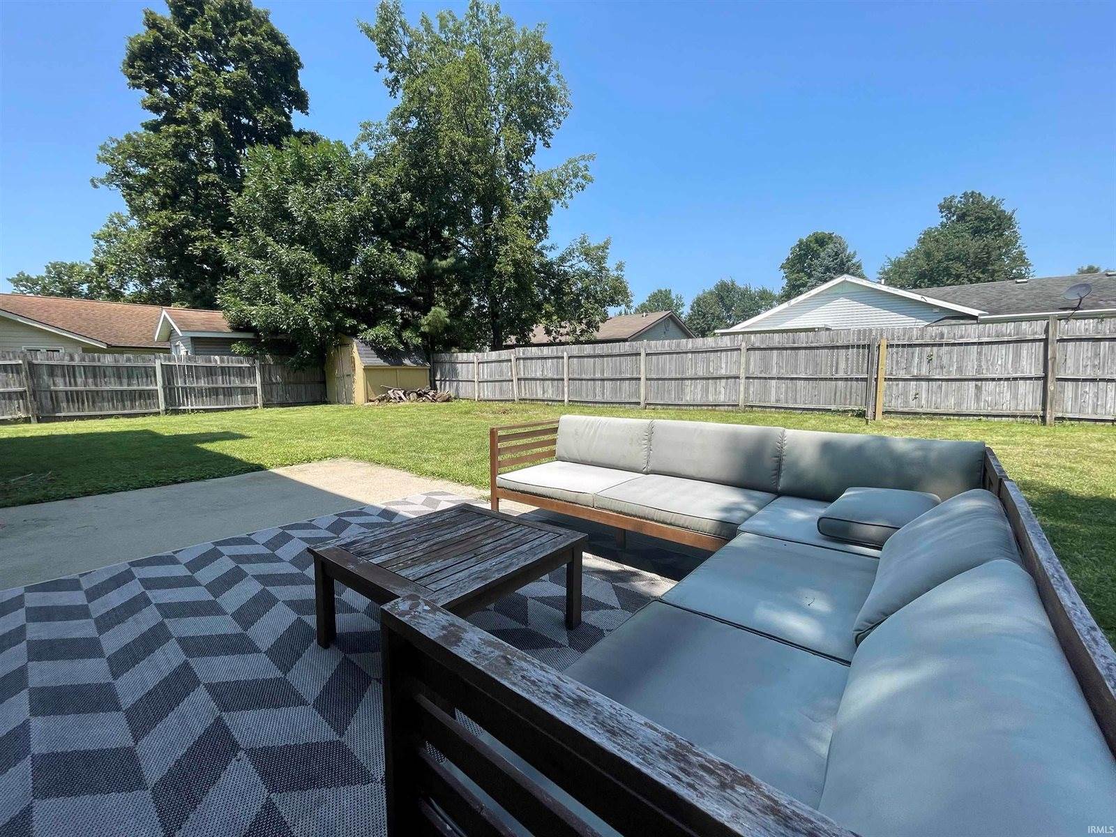 400 W Skyway Drive, Muncie, IN 47303