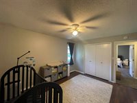 400 W Skyway Drive, Muncie, IN 47303