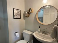 400 W Skyway Drive, Muncie, IN 47303