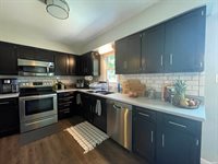 400 W Skyway Drive, Muncie, IN 47303