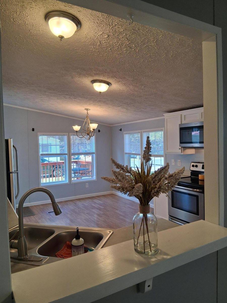 30 Franklin Parkway, Brunswick, ME 04011