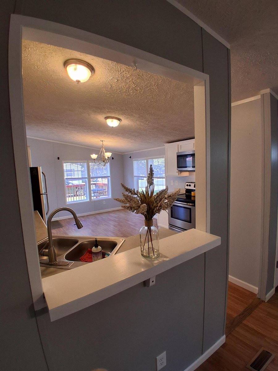 30 Franklin Parkway, Brunswick, ME 04011