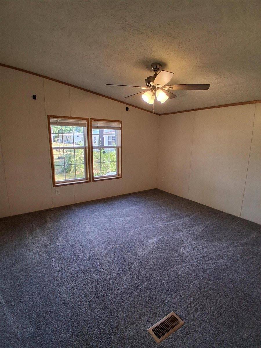 30 Franklin Parkway, Brunswick, ME 04011