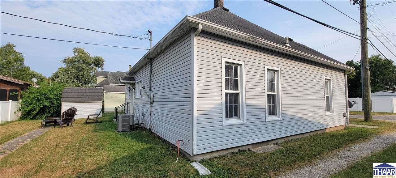 323 Eureka, Clinton, IN 47842