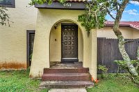 451 Hunter Circle, Kissimmee, FL 34758