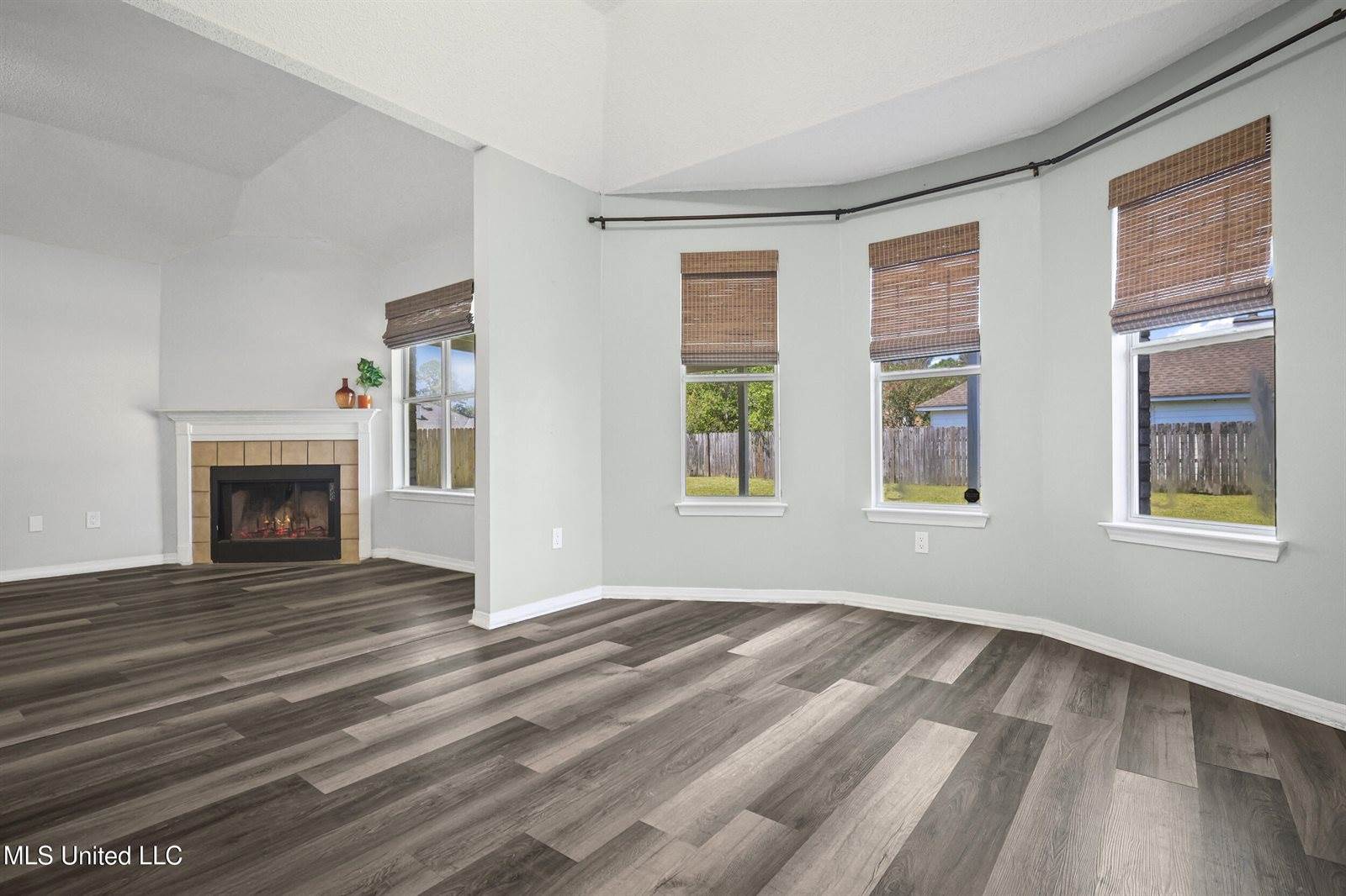 1920 Brookdale Street, Biloxi, MS 39532