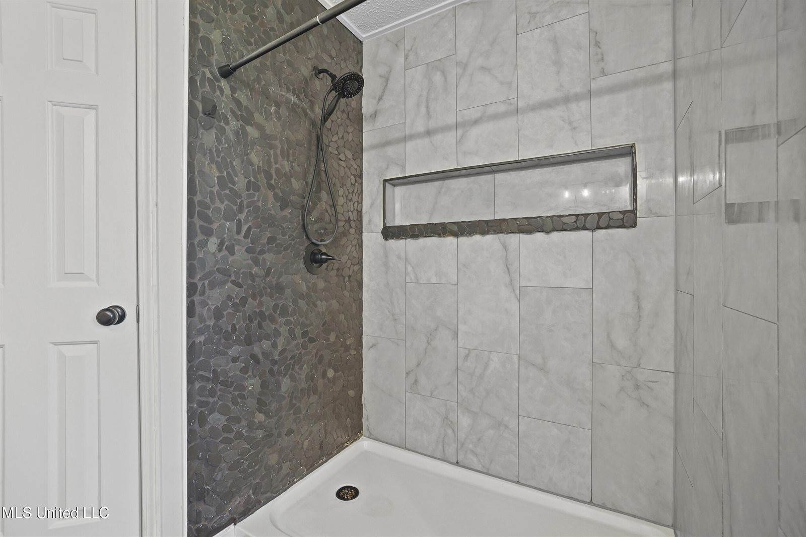 1920 Brookdale Street, Biloxi, MS 39532