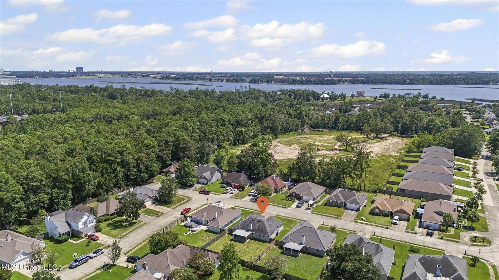 1920 Brookdale Street, Biloxi, MS 39532