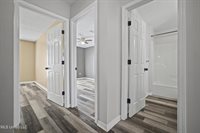 1920 Brookdale Street, Biloxi, MS 39532