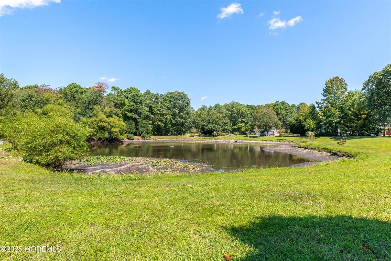 4 California Drive, Whiting, NJ 08759