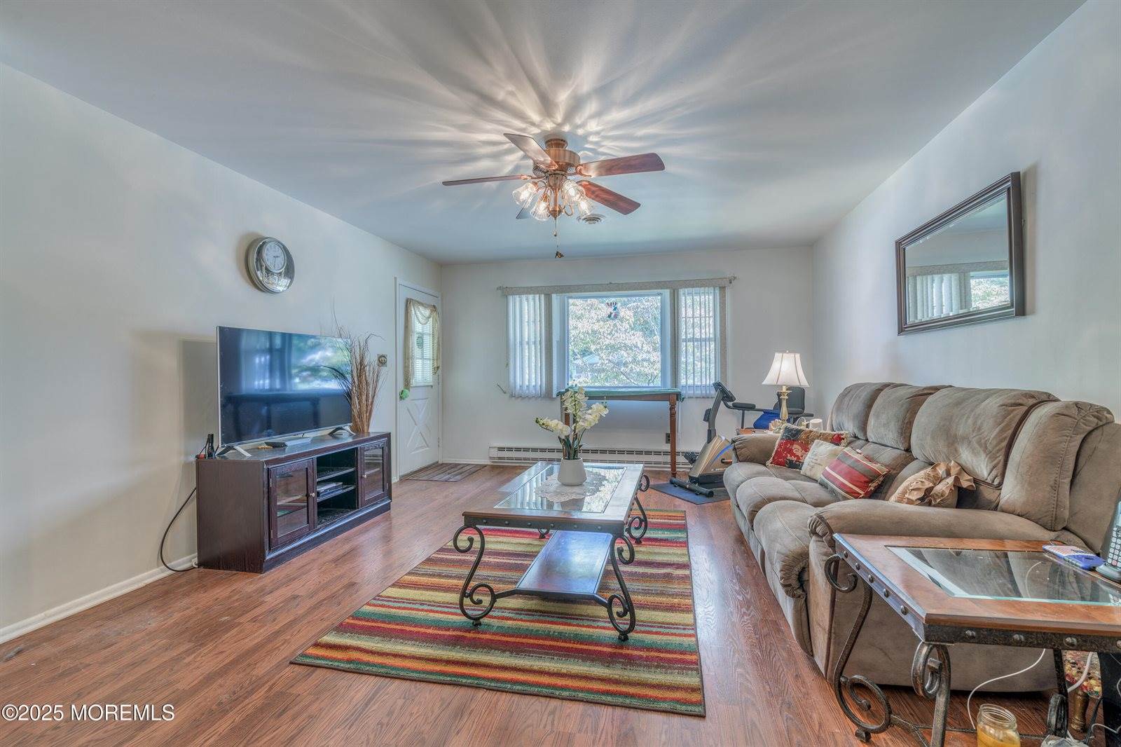 4 California Drive, Whiting, NJ 08759