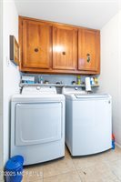 4 California Drive, Whiting, NJ 08759