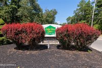 4 California Drive, Whiting, NJ 08759