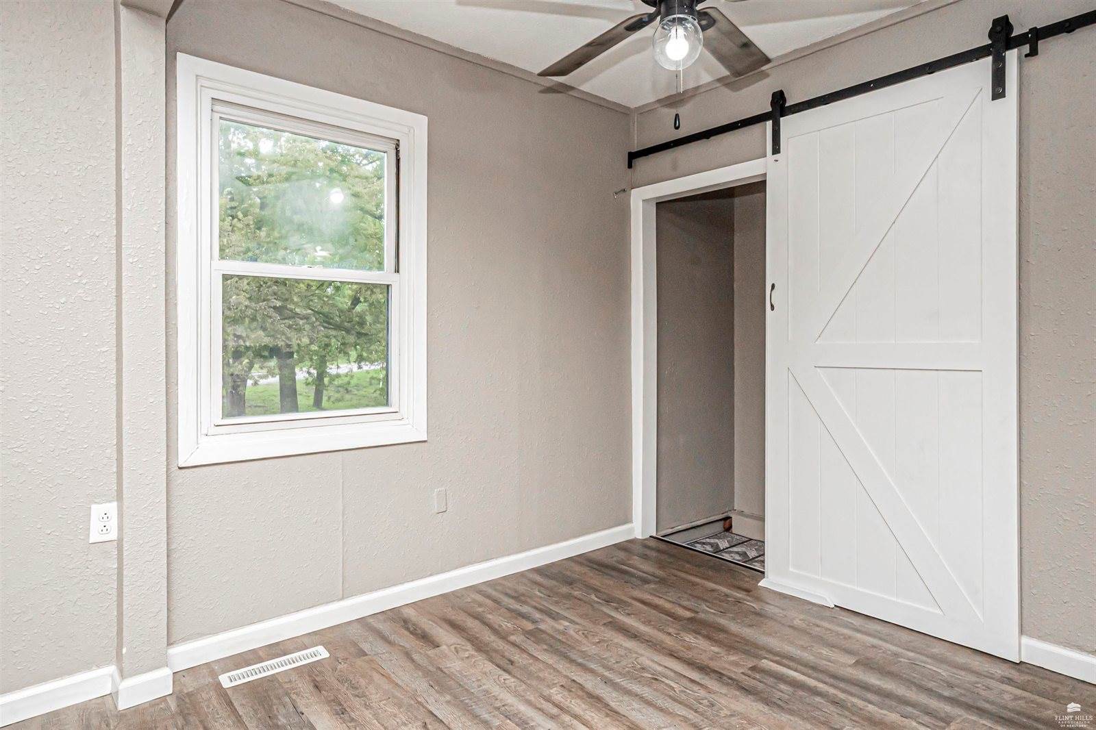 2425 Old 40 Highway, Junction City, KS 66441