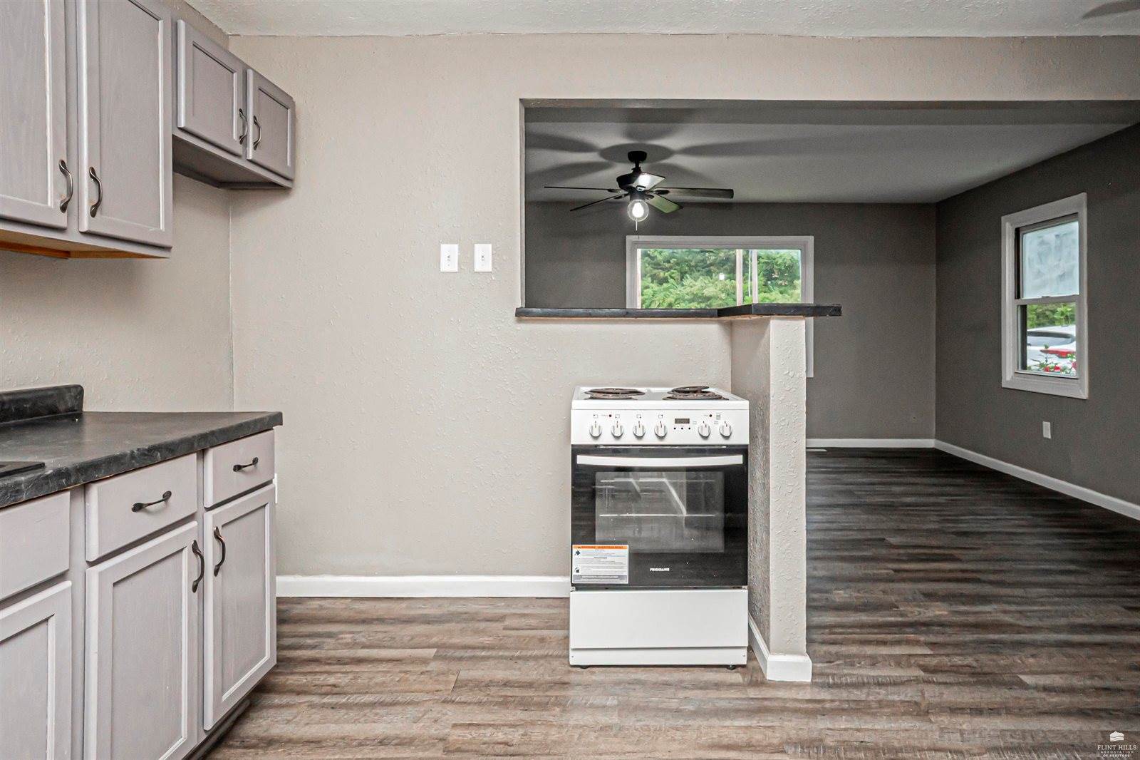 2425 Old 40 Highway, Junction City, KS 66441