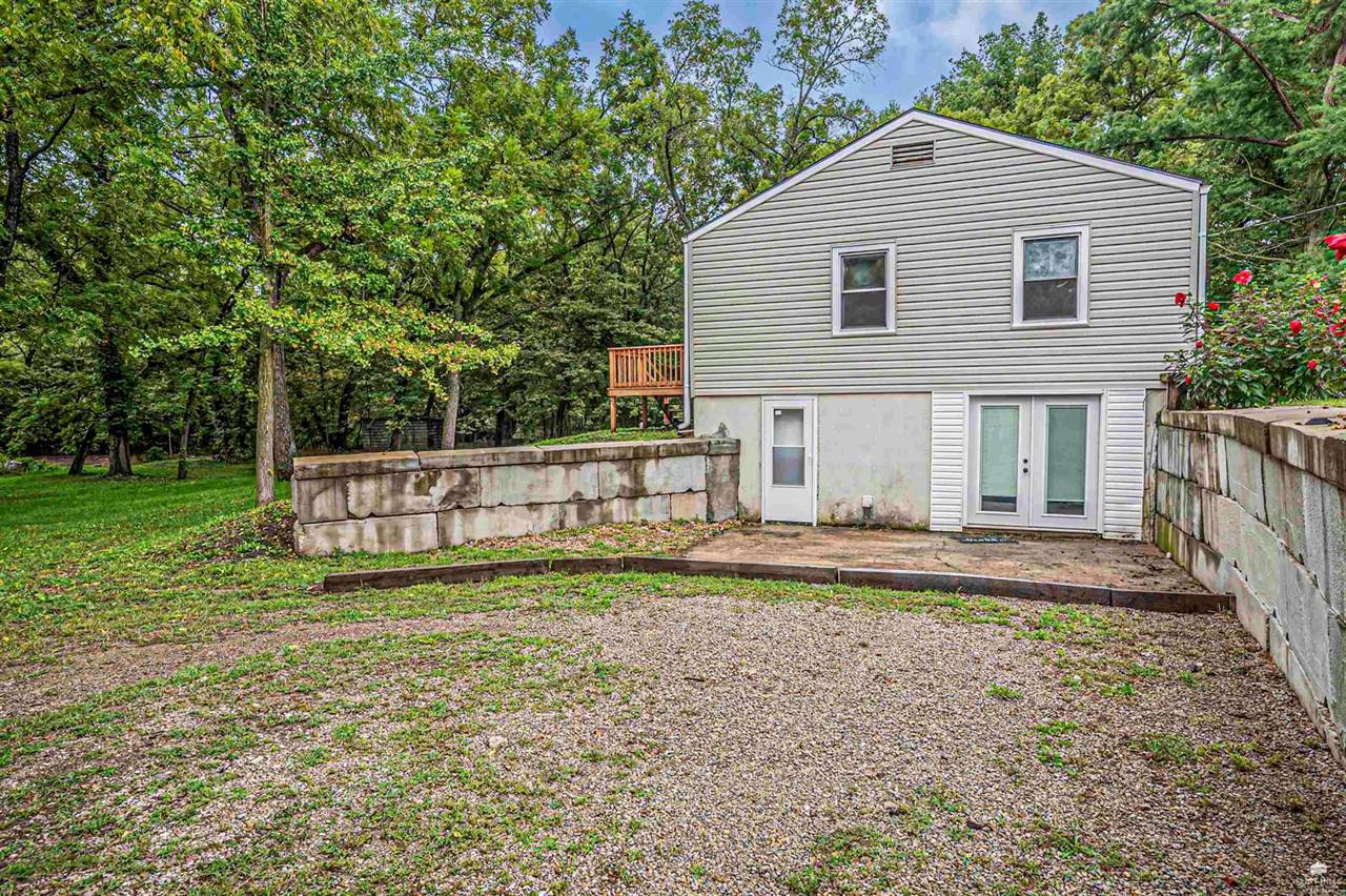 2425 Old 40 Highway, Junction City, KS 66441