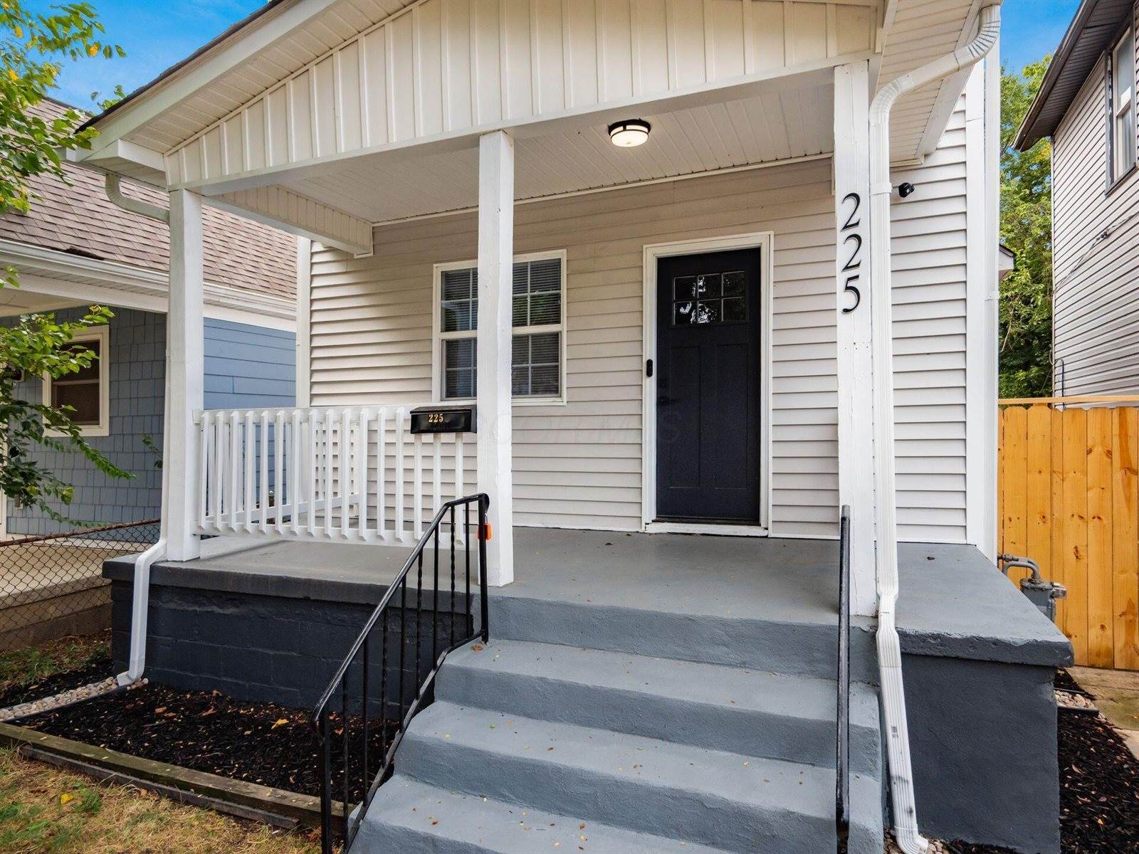 225 South Highland Avenue, Columbus, OH 43223