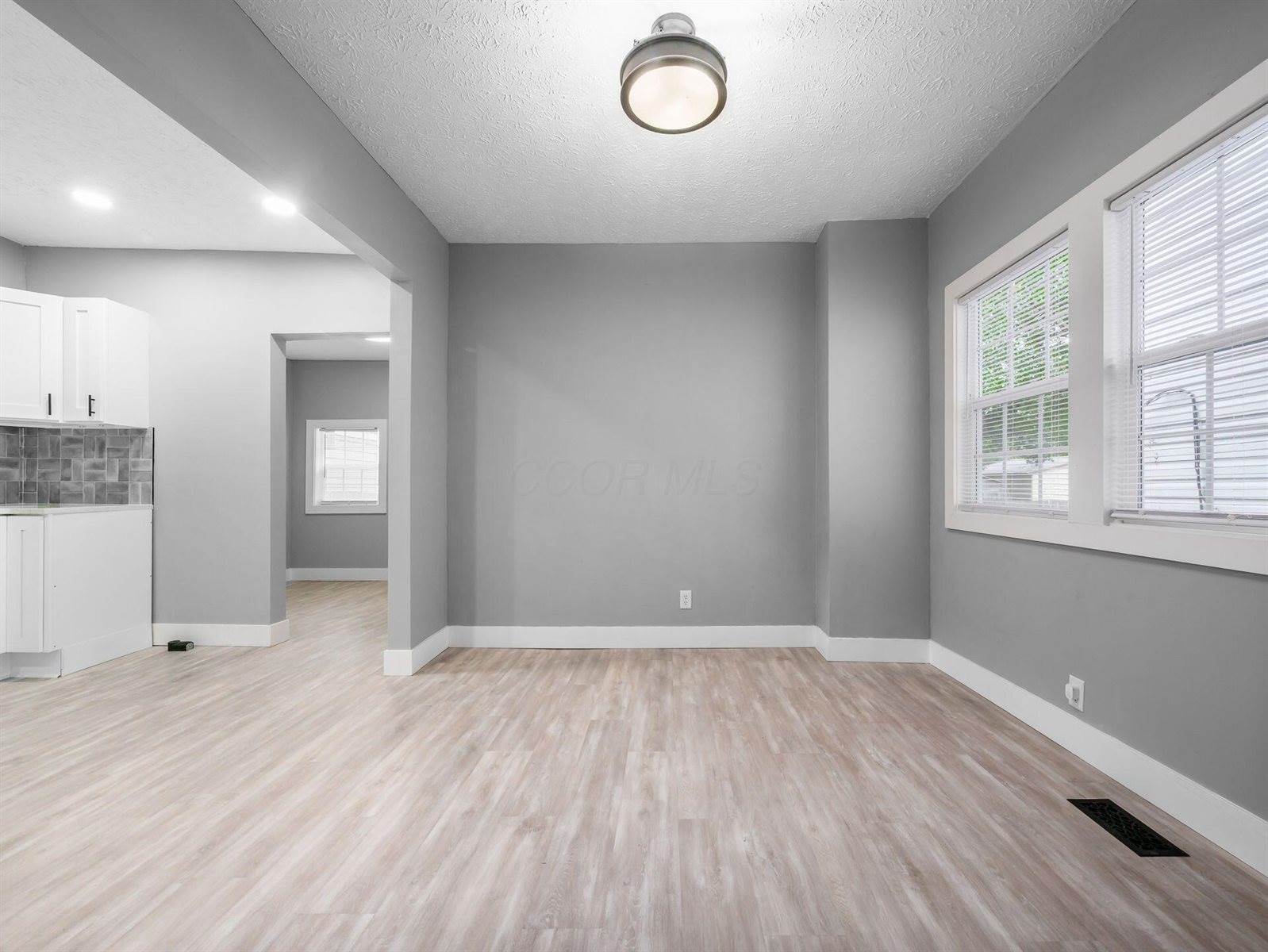 225 South Highland Avenue, Columbus, OH 43223