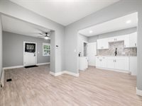 225 South Highland Avenue, Columbus, OH 43223