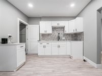 225 South Highland Avenue, Columbus, OH 43223