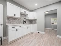 225 South Highland Avenue, Columbus, OH 43223